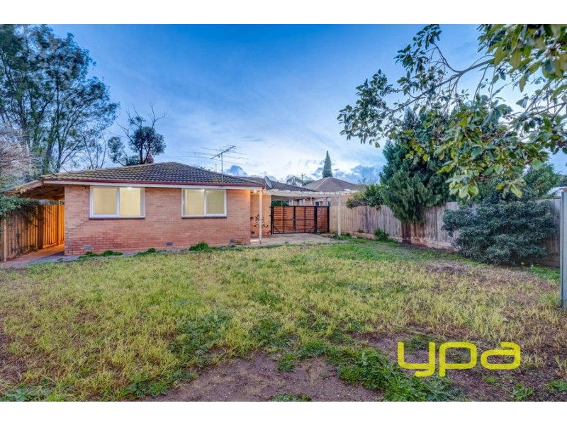 12 Scott Street, Melton VIC 3337