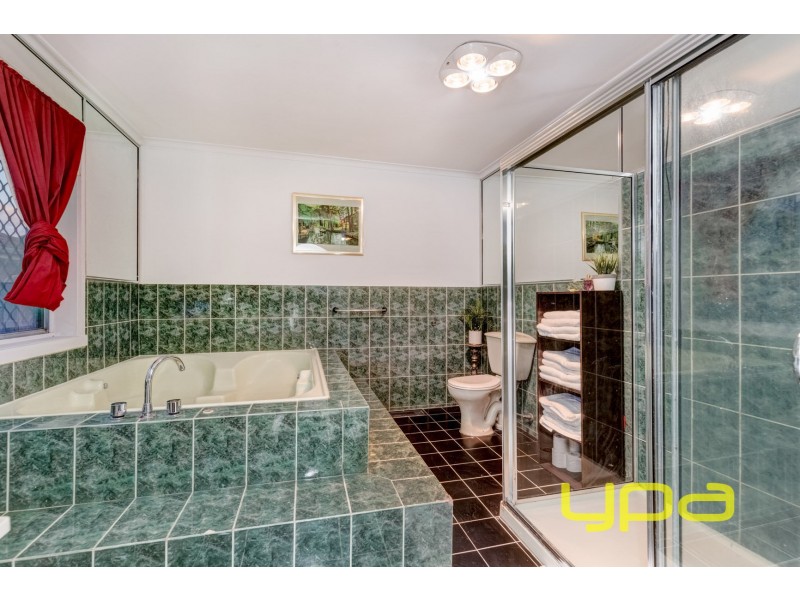 153 Centenary Avenue, Melton VIC 3337