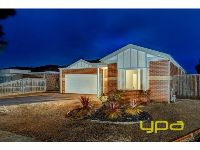 7 Kayla Way, Kurunjang VIC 3337