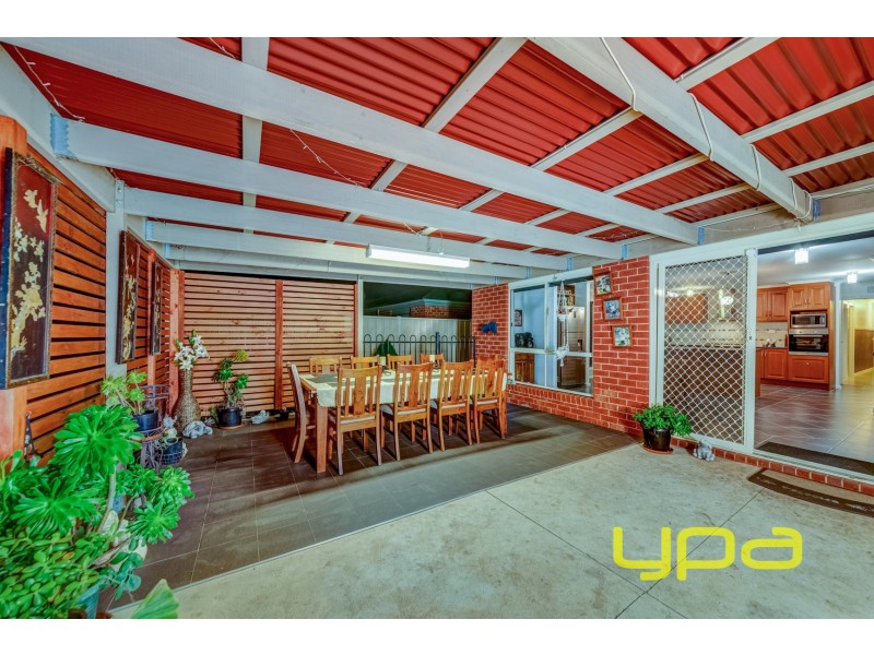 346 Centenary Avenue, Melton West VIC 3337