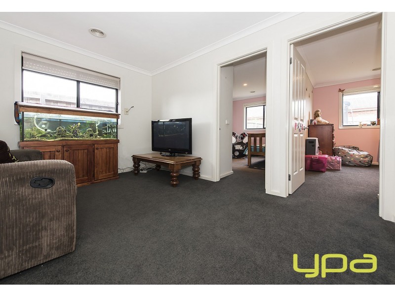 12 Melrome Court, Kurunjang VIC 3337