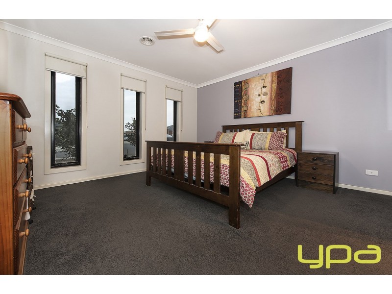 12 Melrome Court, Kurunjang VIC 3337