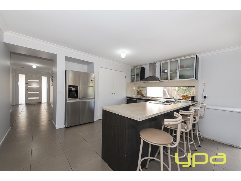 19 Bunya Drive, Brookfield VIC 3338