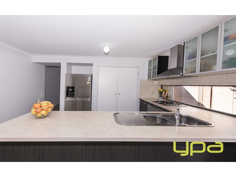 19 Bunya Drive, Brookfield VIC 3338