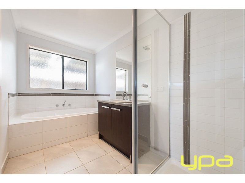 19 Bunya Drive, Brookfield VIC 3338