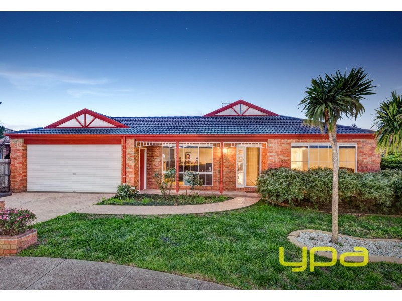 9 Grosvenor Court, Melton West VIC 3337