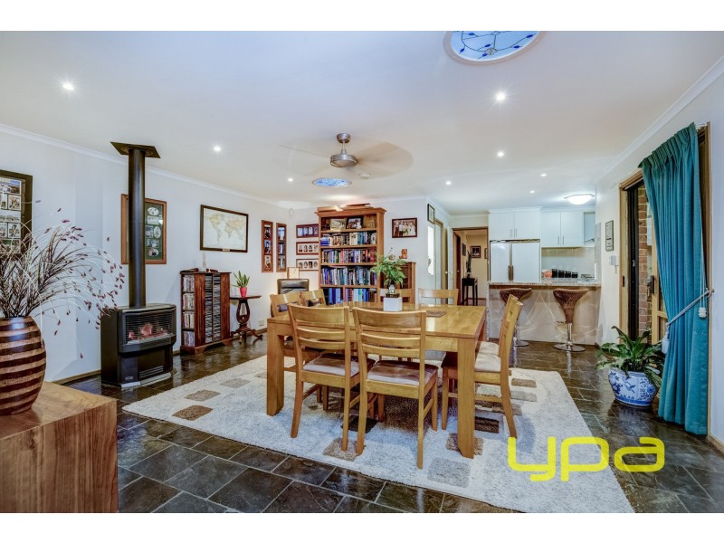 584 High Street, Melton West VIC 3337