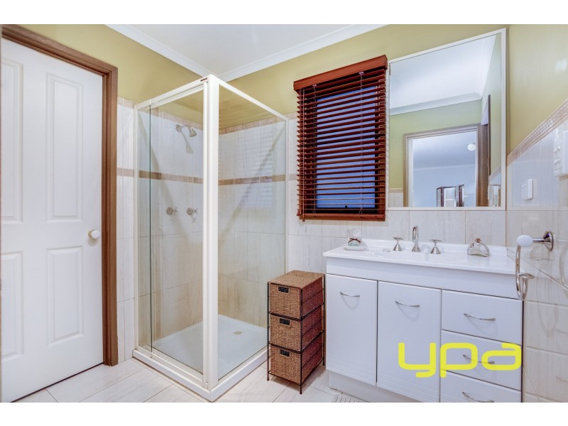 584 High Street, Melton West VIC 3337