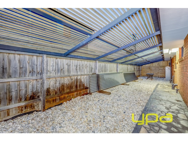 42 Barries Road, Melton VIC 3337