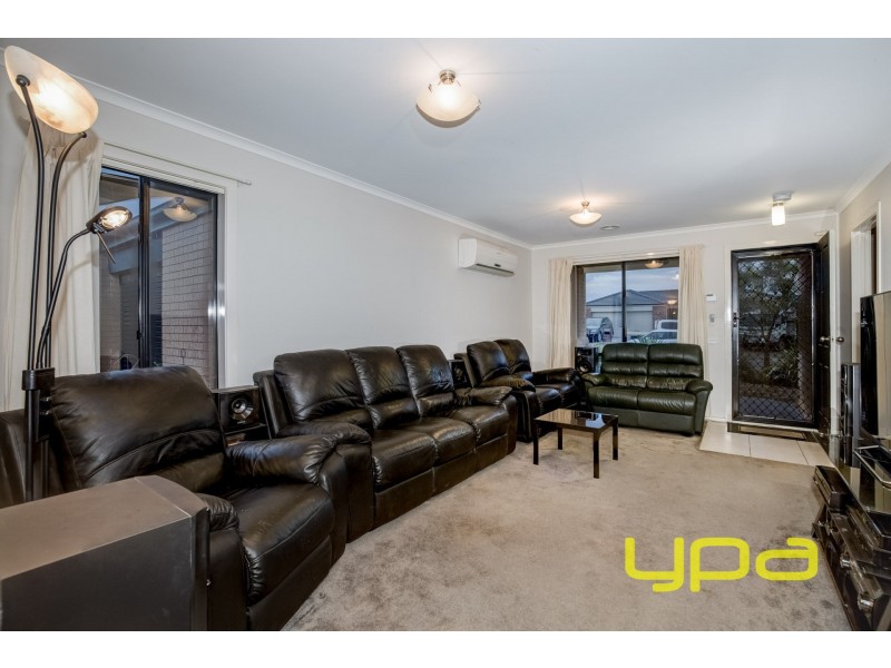 54 McBurnie Drive, Kurunjang VIC 3337