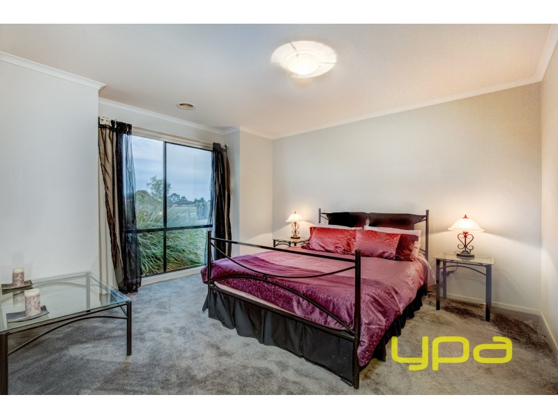 54 McBurnie Drive, Kurunjang VIC 3337