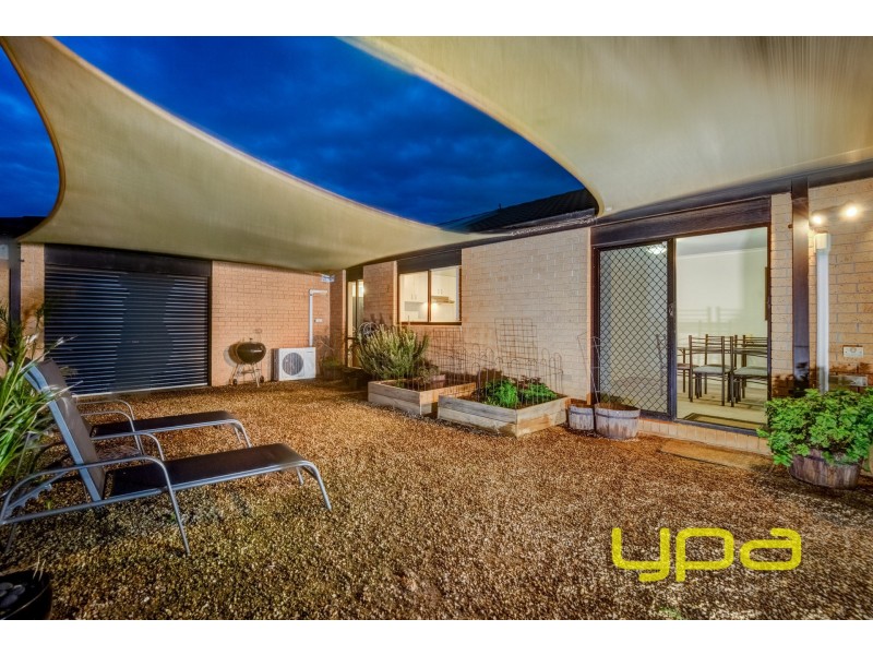 54 McBurnie Drive, Kurunjang VIC 3337