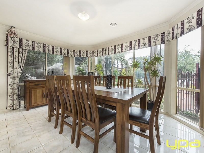 204 Brooklyn Road, Brookfield VIC 3338