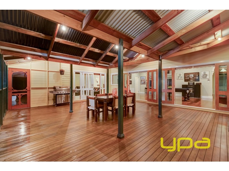 18 Riverview Drive, Hopetoun Park VIC 3340