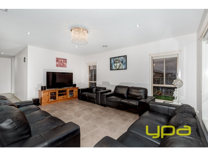 17 Long Tree Drive, Melton West VIC 3337