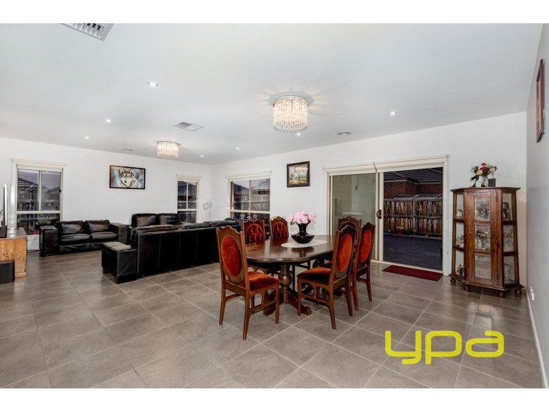 17 Long Tree Drive, Melton West VIC 3337