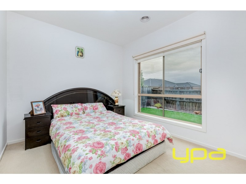 17 Long Tree Drive, Melton West VIC 3337