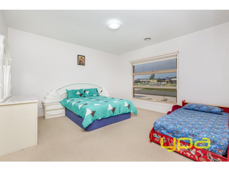 17 Long Tree Drive, Melton West VIC 3337