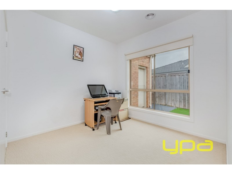 17 Long Tree Drive, Melton West VIC 3337