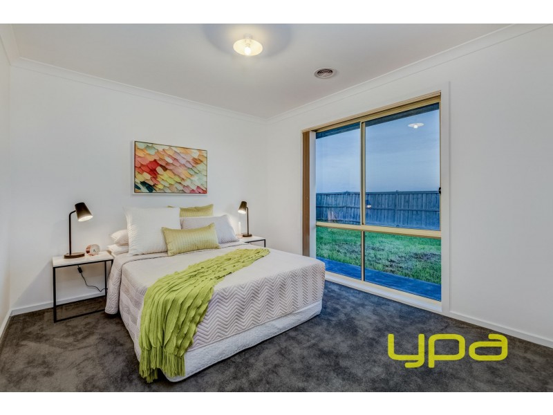 47 Long Tree Drive, Melton West VIC 3337