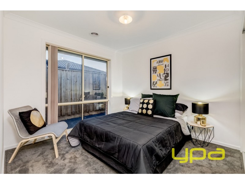 47 Long Tree Drive, Melton West VIC 3337