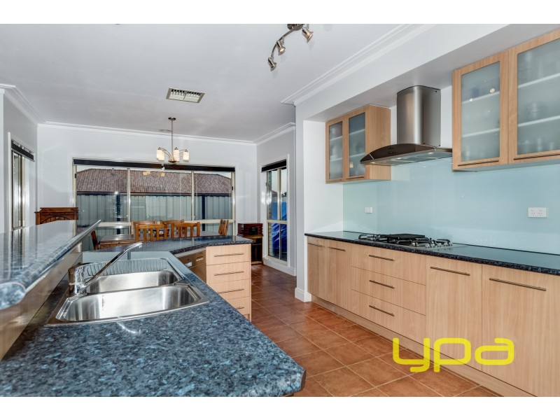 80 Darlingsford Boulevard, Melton VIC 3337