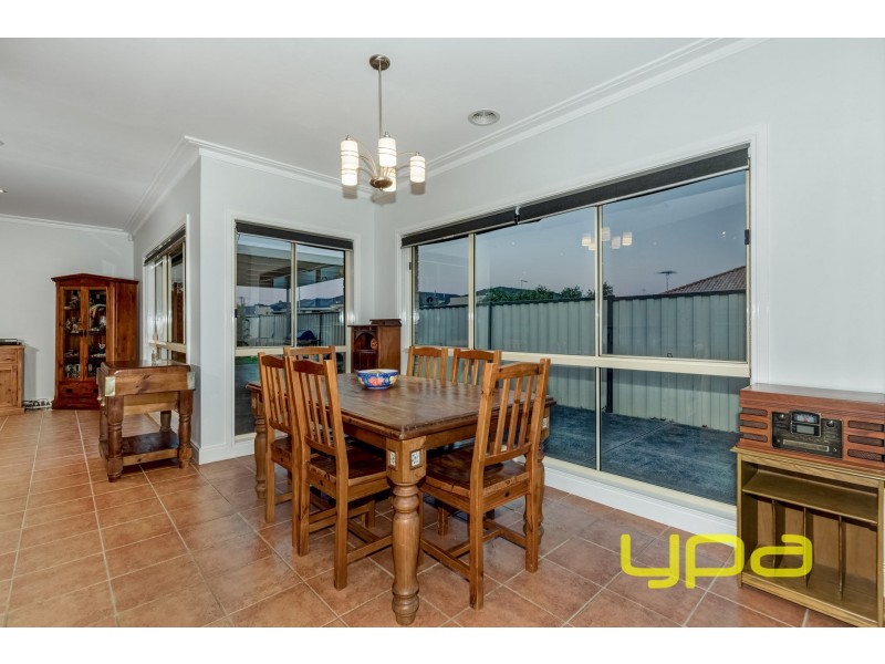 80 Darlingsford Boulevard, Melton VIC 3337