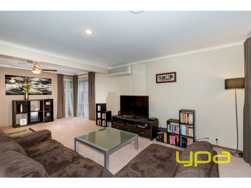 11 Mowbray Crescent, Kurunjang VIC 3337