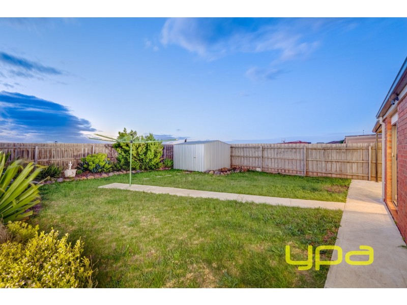 45 Caitlyn Drive, Melton West VIC 3337