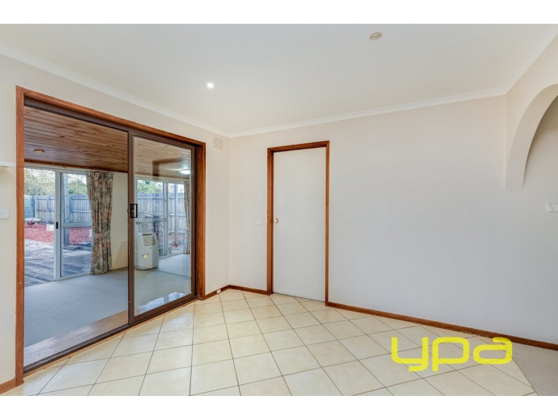 84 Rees Road, Melton South VIC 3338