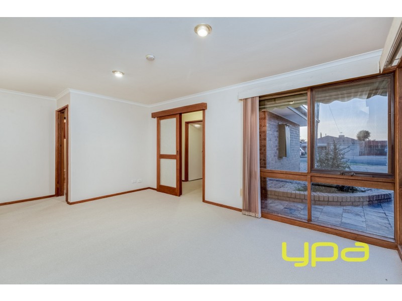 84 Rees Road, Melton South VIC 3338