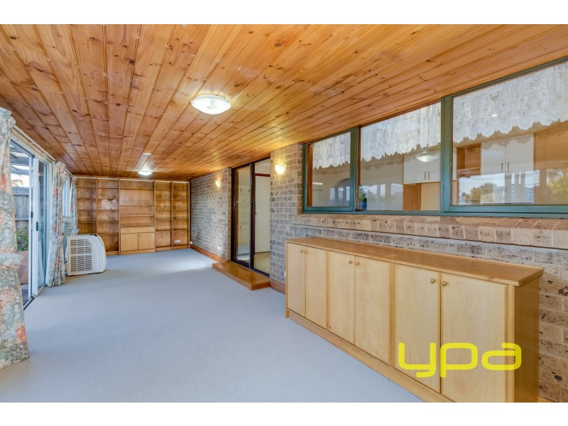 84 Rees Road, Melton South VIC 3338