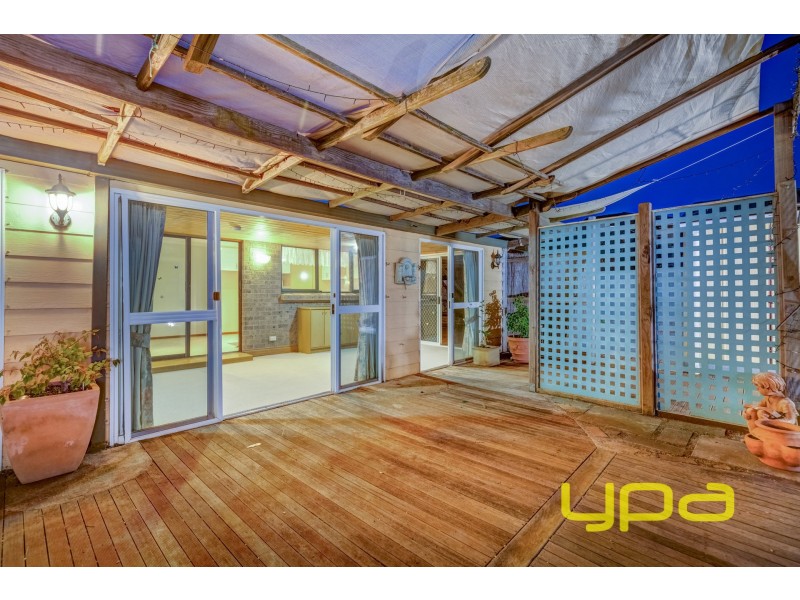 84 Rees Road, Melton South VIC 3338