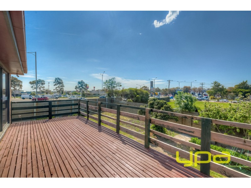 1 Irving Road, Melton VIC 3337