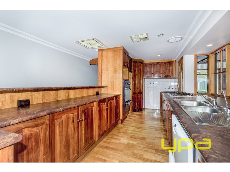 1 Irving Road, Melton VIC 3337