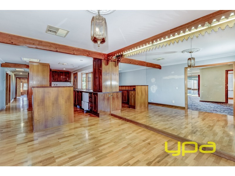 1 Irving Road, Melton VIC 3337