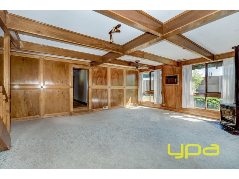 1 Irving Road, Melton VIC 3337