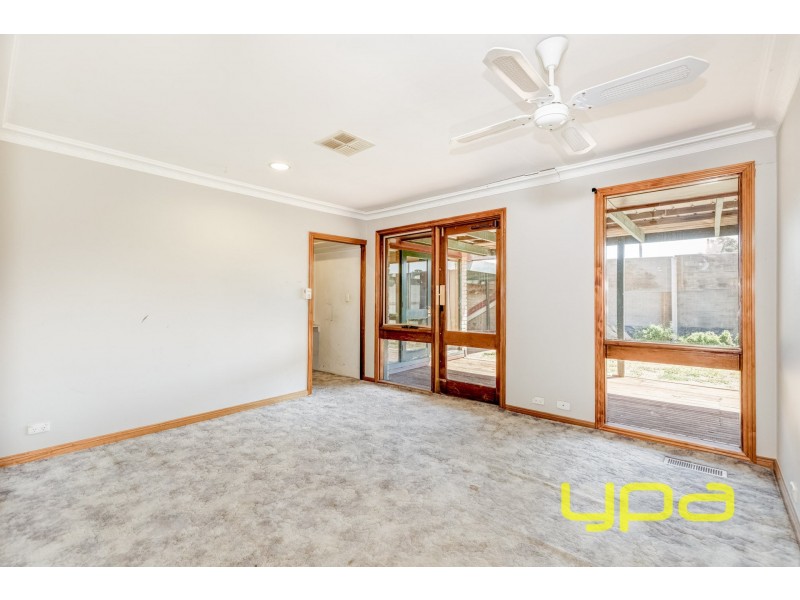 1 Irving Road, Melton VIC 3337