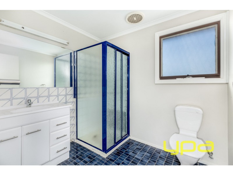 1 Irving Road, Melton VIC 3337