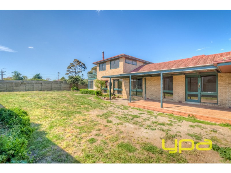 1 Irving Road, Melton VIC 3337