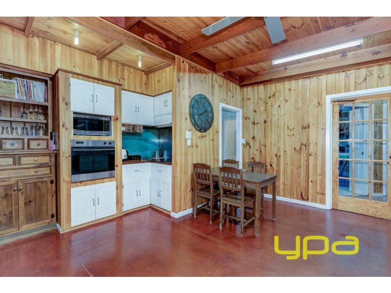 182 Hopetoun Park Road, Hopetoun Park VIC 3340