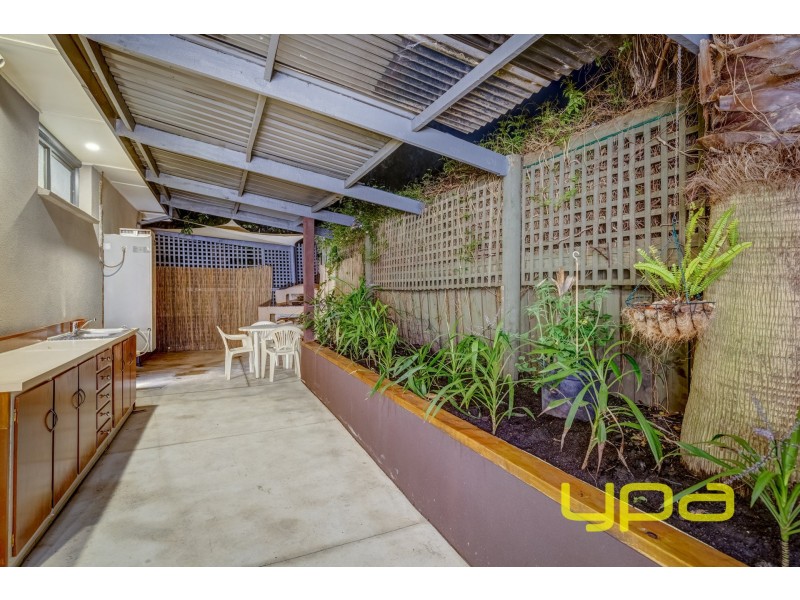 14 Swan Street, Melton VIC 3337