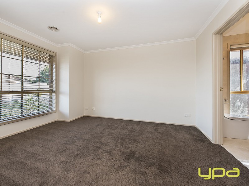 7 Brazil Court, Melton West VIC 3337