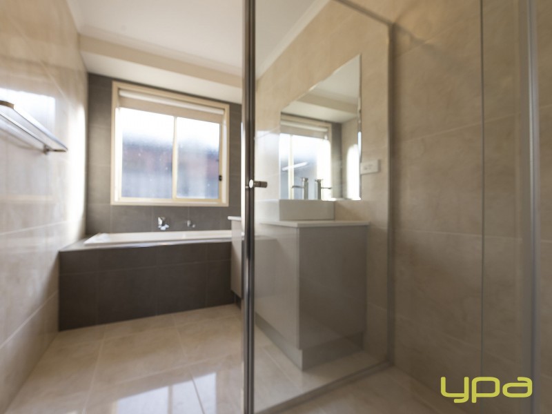 7 Brazil Court, Melton West VIC 3337