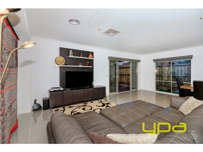 4 Ryebank Street, Melton South VIC 3338