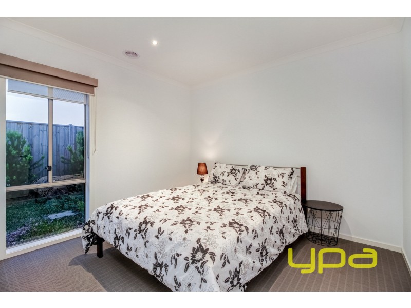 4 Ryebank Street, Melton South VIC 3338