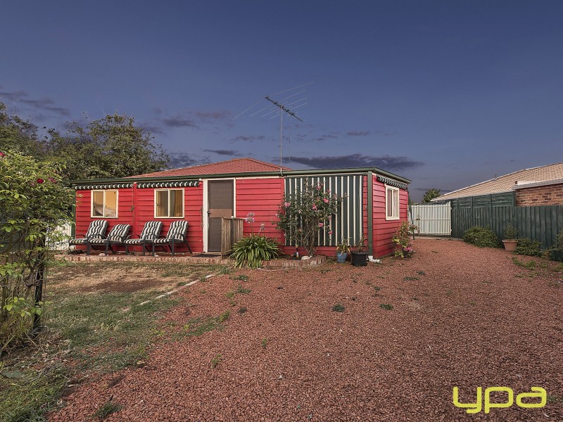 8 Belinda Close, Kurunjang VIC 3337