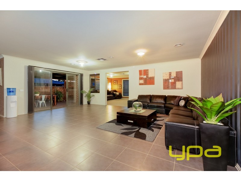 3 Vasaliki Court, Melton West VIC 3337