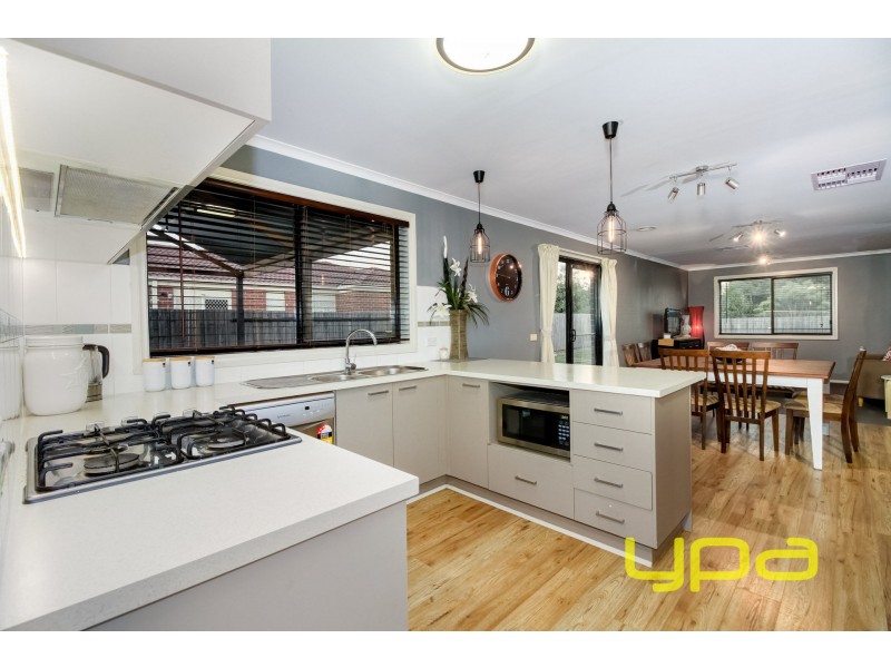 51 McBurnie Drive, Kurunjang VIC 3337