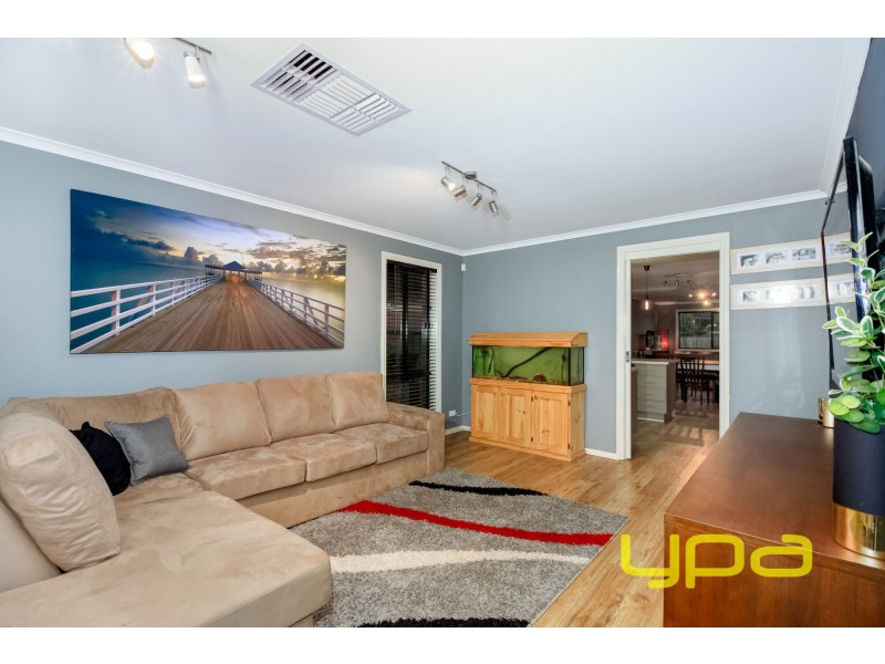 51 McBurnie Drive, Kurunjang VIC 3337